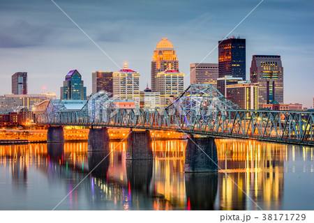 Louisville, Kentucky, USA 38171729