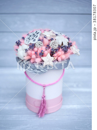 nice winter bouquet 38178307