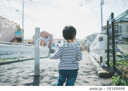 3 years old 3 years old 38180698