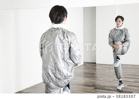 スポーツジム 38183307