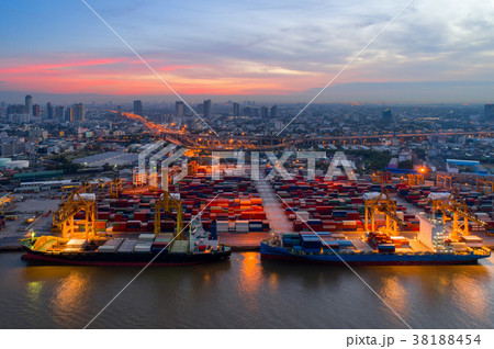 Container ship commercial vessel along in port Container ship commercial vessel along in port 38188454