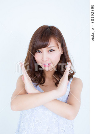 女性　ポートレート 38192399