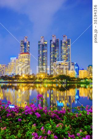 city night view at Benjakitti Park, Bangkok 38194356