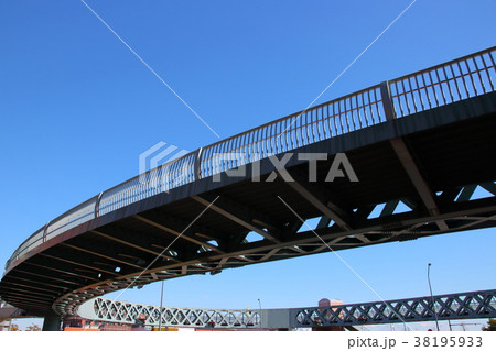 サークルウォーク 38195933