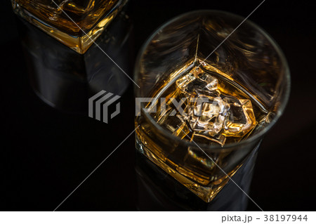 Whisky with ice Whisky with ice 38197944