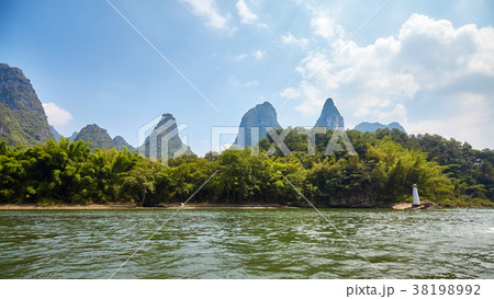 Li River (Li Jiang) near Xingping, China Li River (Li Jiang) near Xingping, China 38198992