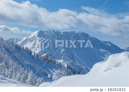 雪山 38201832