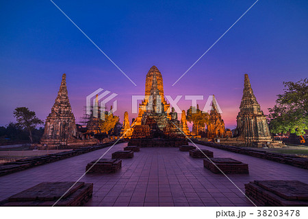 Ancient pagoda in twilight at Wat Chai Wattanaram 38203478
