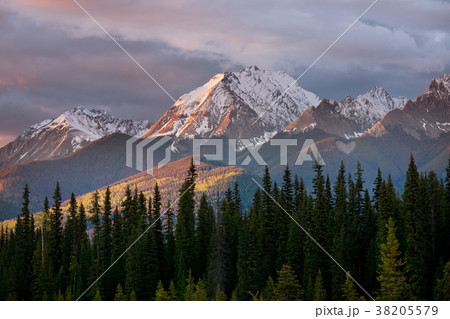 Mountains in Canada 38205579