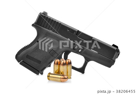 semi automatic 9 mm handgun pistol with ammo semi automatic 9 mm handgun pistol with ammo 38206455