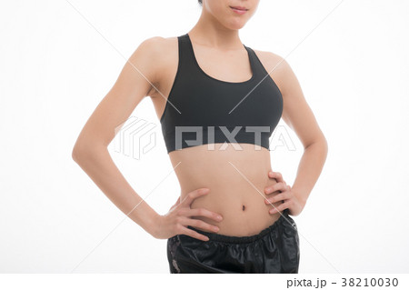 フィットネスイメージ　若い日本人女性 38210030