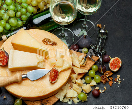 Whole round Head of parmesan or parmigiano hard Whole round Head of parmesan or parmigiano hard 38210760