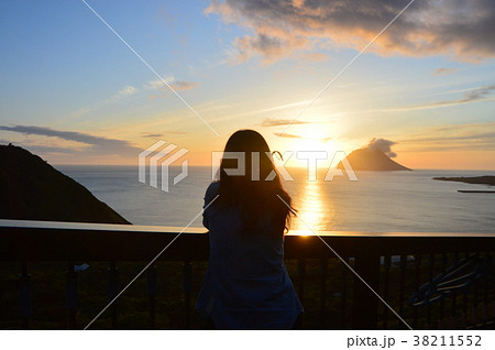 夕日、カメラマン 夕日、カメラマン 38211552