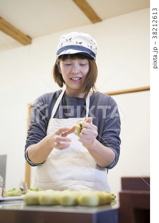 パン作り パン作り 38212613