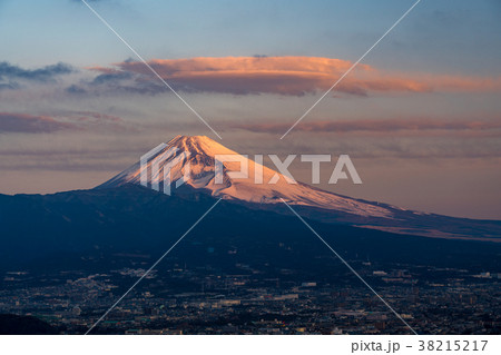 (静岡県東部)伊豆から眺める富士山 (静岡県東部)伊豆から眺める富士山 38215217