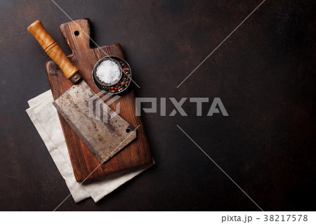 Butcher. Vintage meat knife and spices Butcher. Vintage meat knife and spices 38217578