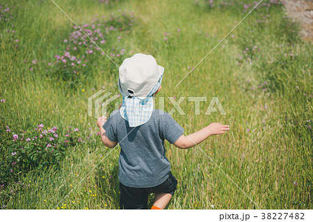 3 years old 38227482