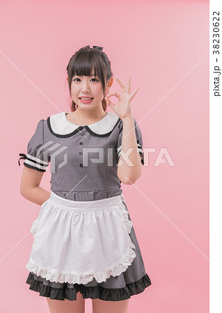 清楚系メイドコスプレ OKサイン 38230622