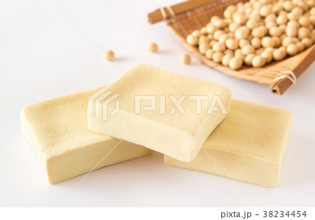 高野豆腐　凍み豆腐　乾物　凍り豆腐　ヘルシー食材　大豆 38234454