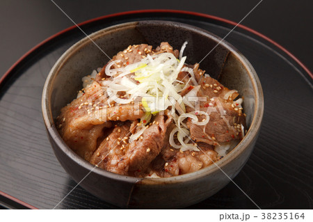 カルビ丼 38235164