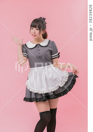 清楚系メイドコスプレ キメポーズ 38239826