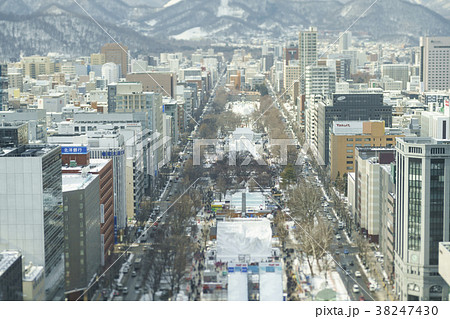 さっぽろテレビ塔からの眺め(雪まつり会場) さっぽろテレビ塔からの眺め(雪まつり会場) 38247430