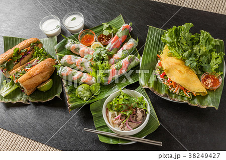 バインミーとベトナム料理 banh mi Vietnamese sandwich バインミーとベトナム料理 banh mi Vietnamese sandwich 38249427