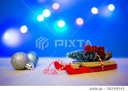 Christmas slay with christmas tree 38249541