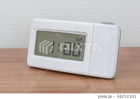 Clock radio - Time - 01.00 AM Clock radio - Time - 01.00 AM 38251501