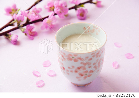 甘酒(桃の節句) 甘酒(桃の節句) 38252176