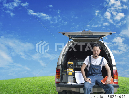 Business repair car on site service concept Business repair car on site service concept 38254095