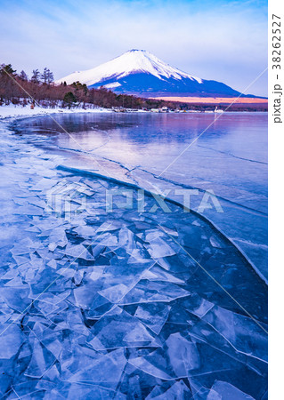 山中湖からの富士山2018 38262527