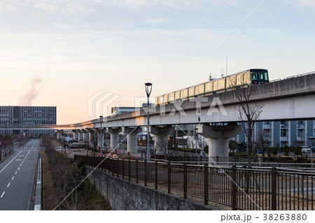 神戸ポートアイランド(人工島)のポートライナー。 神戸ポートアイランド(人工島)のポートライナー。 38263880