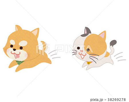 走り回るペットの犬と猫のイラスト素材