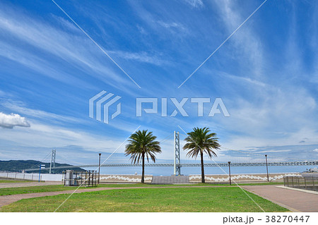 神戸マリンピアと明石海峡大橋 38270447