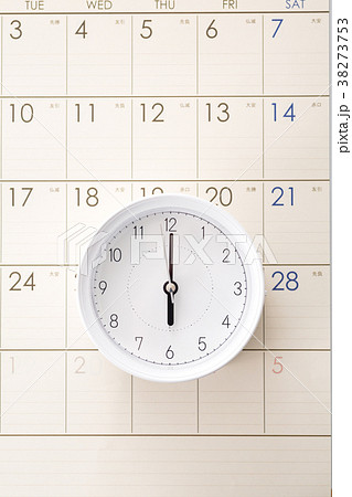 時計とカレンダー 38273753