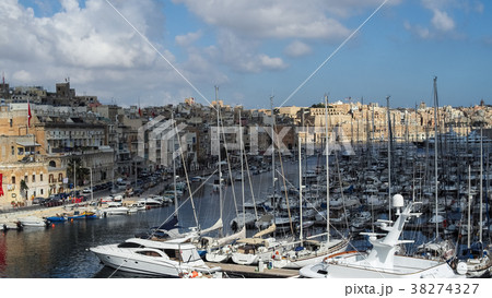 Vittoriosa Yacht Marina, Malta / ヴィットリオーサ・ヨット・マリーナ 38274327