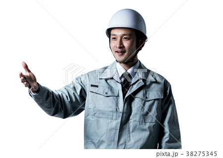 作業服の男性 作業服の男性 38275345