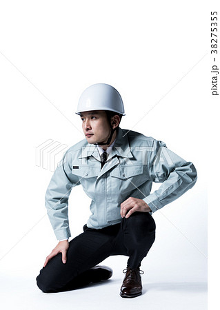 作業服の男性 作業服の男性 38275355