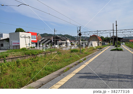 近江鉄道本線　鳥居本駅 38277316