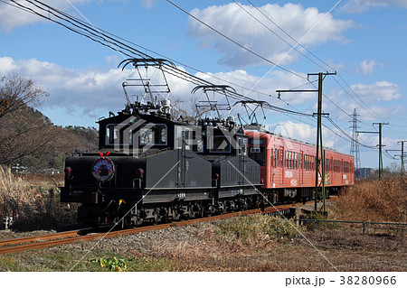 上信電鉄のデキ1形電気機関車。2013/12/22 38280966
