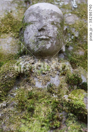 信州の文化財　名工　守屋貞治の石仏　延命地蔵大菩薩像（長野県木曽町福島興禅寺） 38286740