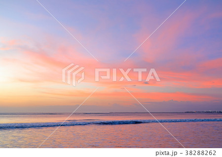 バリ島のサンセット 38288262