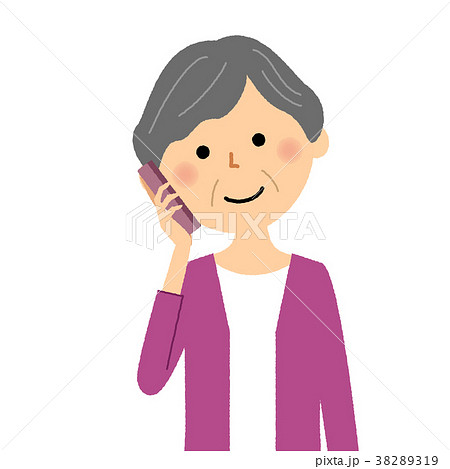 シニア女性　おばあちゃん　スマホ 38289319