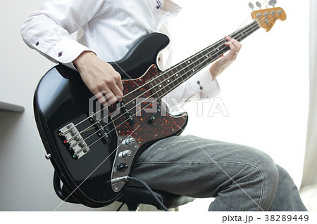 ベーシスト 38289449