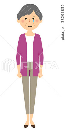 シニア女性　おばあちゃん　泣く 38291859