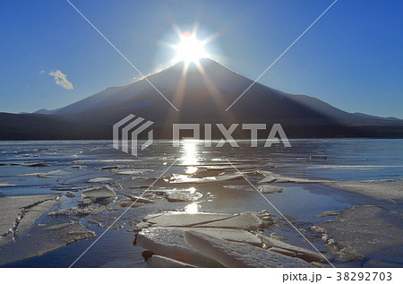 冬のダイヤモンド富士 冬のダイヤモンド富士 38292703