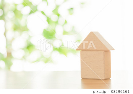 不動産イメージ つみ木 積み木 模型 家 戸建 不動産イメージ つみ木 積み木 模型 家 戸建 38296161