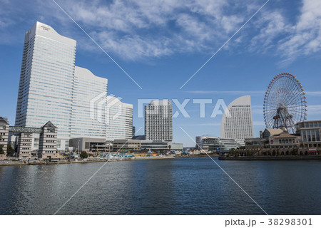 横浜みなとみらい高層ビル群 横浜みなとみらい高層ビル群 38298301