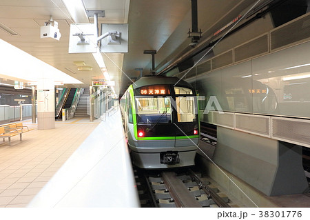 福岡市地下鉄七隈線　市営地下鉄 38301776